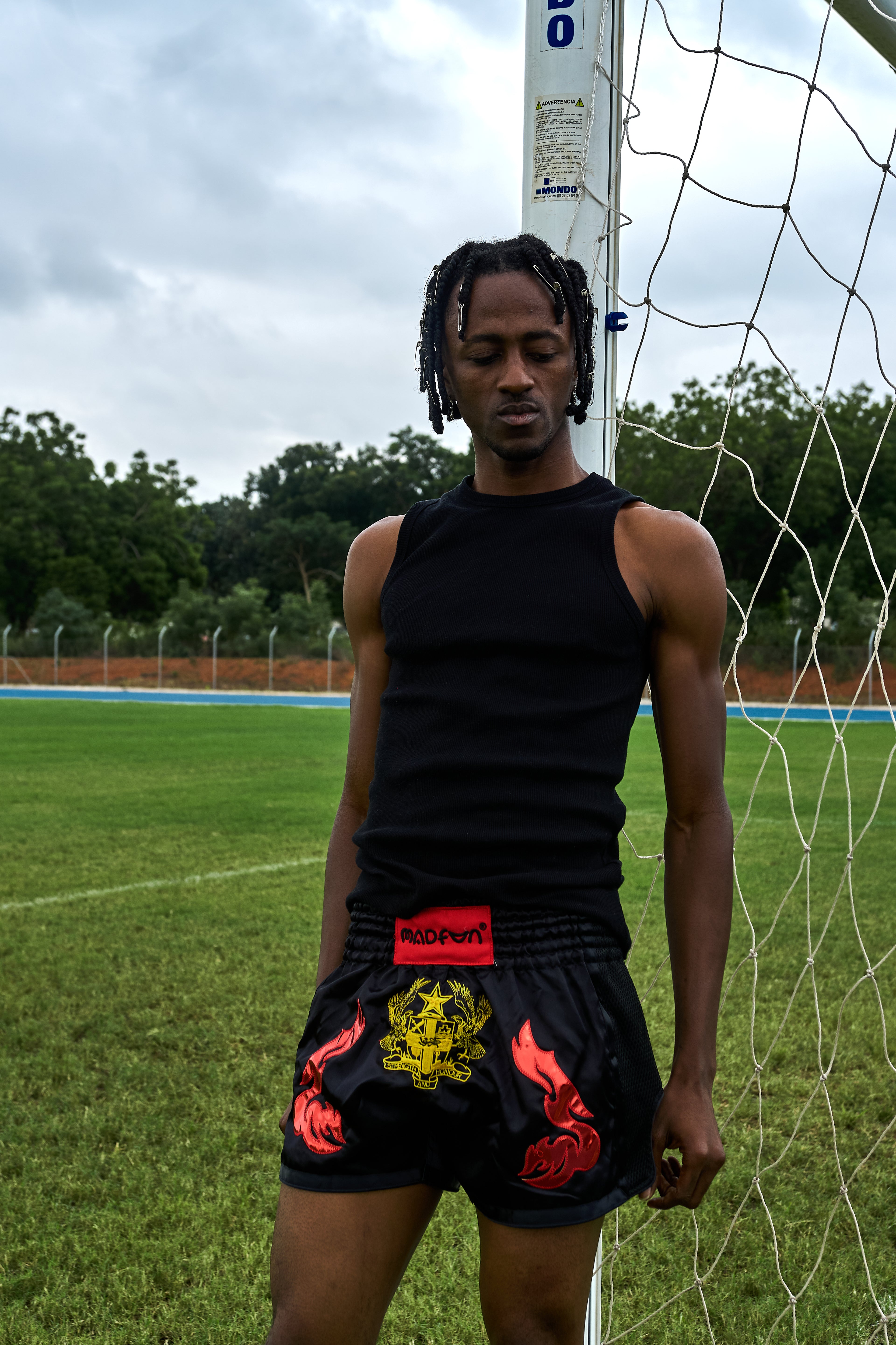 Madfun Strength & Honour Shorts - Black/Gold/Red